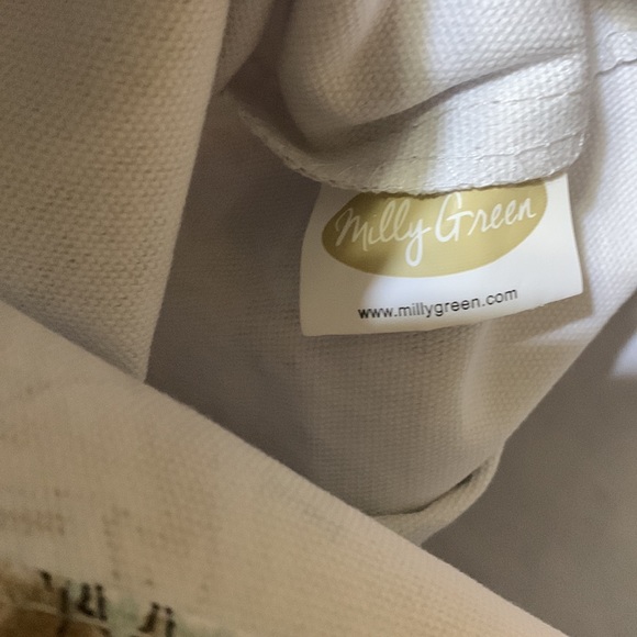 MILLY GREEN- Canvas Bag with Snap. Lots of Doggies 😍 Designed in Britain 🇬🇧 - Picture 12 of 13